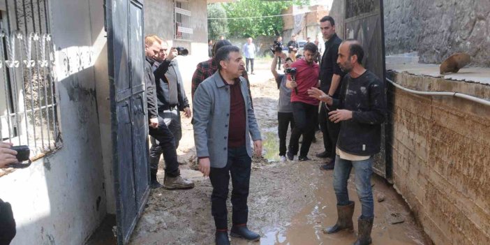 Şırnak Valisi Atay: Cizre'de 70 ev, 7 iş yeri ve 6 araç zarar gördü