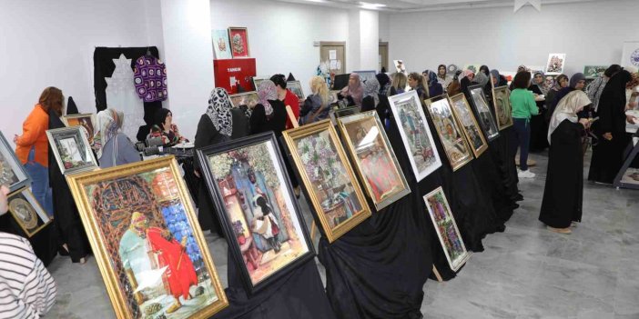 Elazığ Belediyesi hanımeli el sanatları sergisi yapıldı