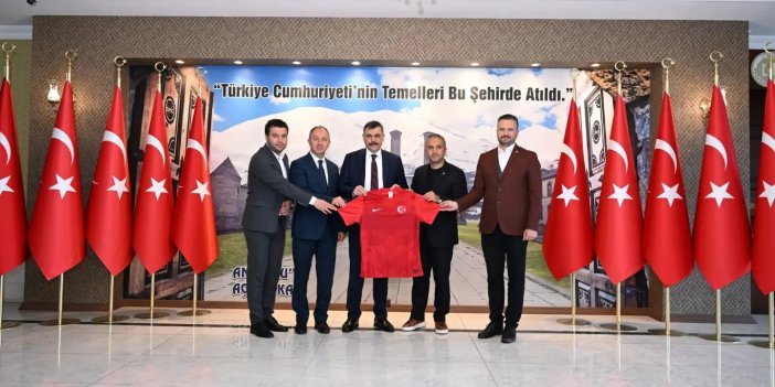 Erzurum’da UEFA antrenör eğitimi verilecek