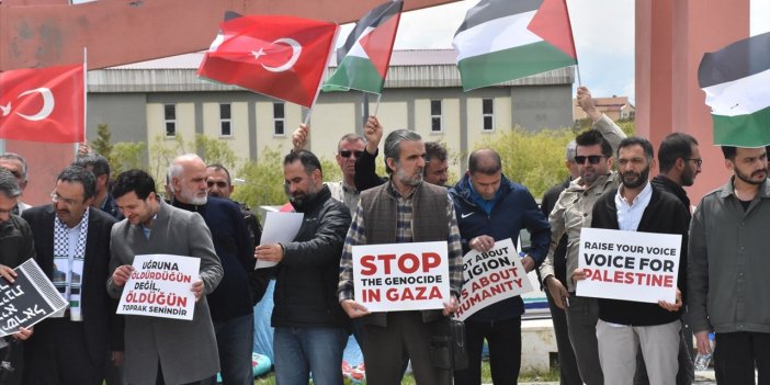 Van'da akademisyenler ve öğrencilerden Filistin'e destek açıklaması