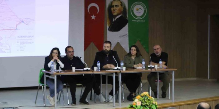 Iğdır Üniversitesi’nde "Zengezur Ulaştırma Koridorunun Bölgesel ve Küresel Etkileri” paneli düzenlendi