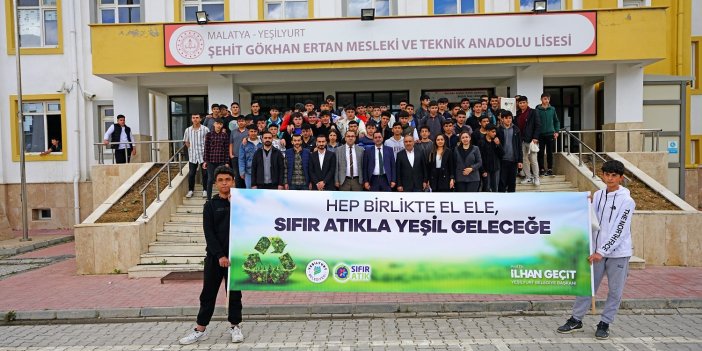 Yeşilyurt’ta öğrencilere sıfır atık eğitimi verildi