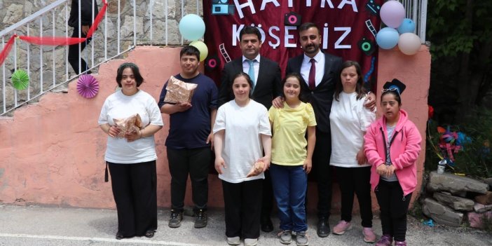 Hakkari’de özel öğrencilerin özel gösterisi