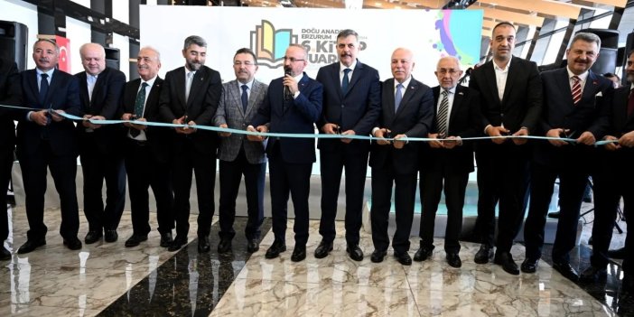 Vali Mustafa Çiftçi, Kitap Fuarı’nın açılışında yer aldı