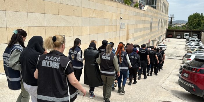 Elazığ'da Sahte Evrak ve Dolandırıcılık Operasyonunda 5 Şüpheli Tutuklandı