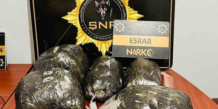 Urfa Birecik’te 7 kilo 360 gram esrar maddesi ele geçirildi