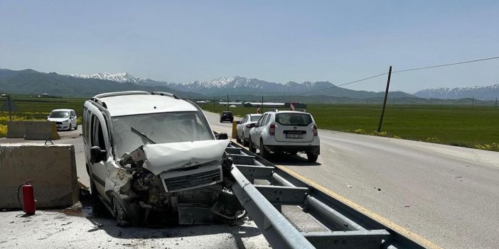 Yüksekova'da trafik kazası: 2 yaralı