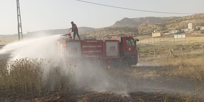 Mardin’de ormanlık alanda çıkan yangına müdahale edildi