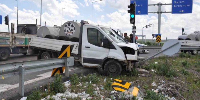Kars’ta trafik kazası: 4 kişi yaralandı