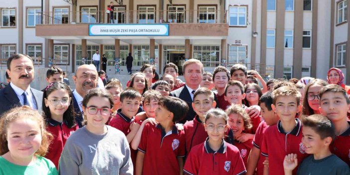 “Başarı elde etmek için gireceğiniz sınavda hepinize yürekten başarılar diliyorum”