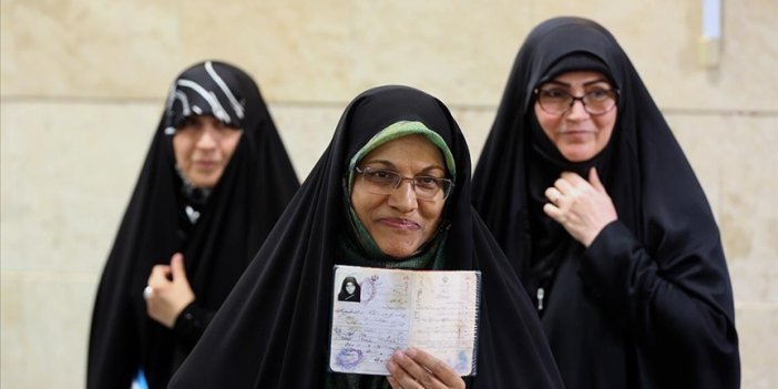 İran'da eski kadın milletvekili Elahiyan, cumhurbaşkanı adaylığına buşvurdu