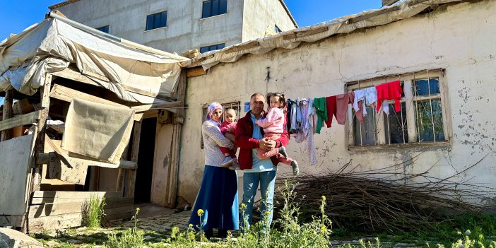 Yüksekova'da yağmur sularının zarar verdiği evin tavanı çöktü