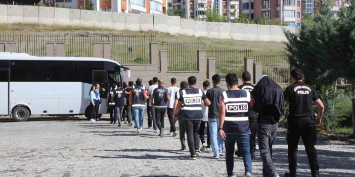 6 ilde örgütlü olarak dolandırıcılık operasyonu: 29 gözaltı