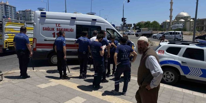 Trafikteki tartışma bıçaklı, silahlı kavgaya dönüştü: 5 kişi yaralandı