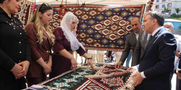 Şırnak’ta Halk Eğitim Merkezlerinde aldıkları eğitim ile sergi düzenlediler