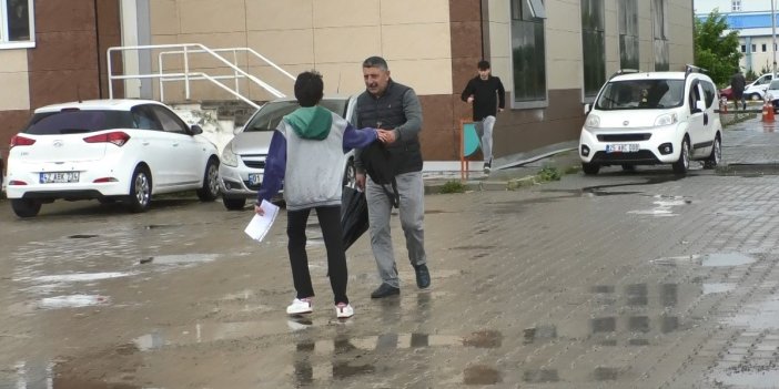 Polis Kars’ta 3 şahsı sınava yetiştirdi