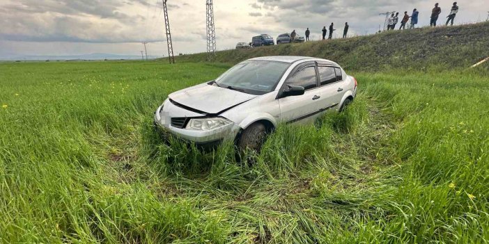 Yağmurlu havada kontrolden çıkan araç kaza yaptı: 1 kişi yaralandı