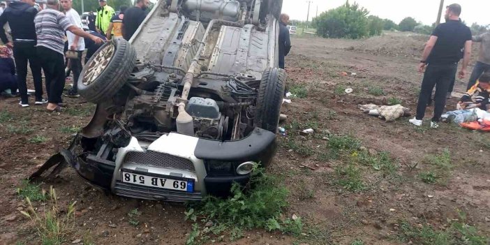 Erzincan’da otomobil takla attı: 4 yaralı