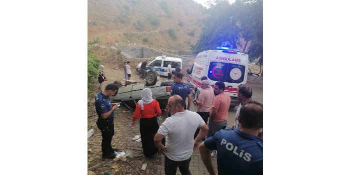 Sason’da otomobil takla attı: 5 kişi yaralandı