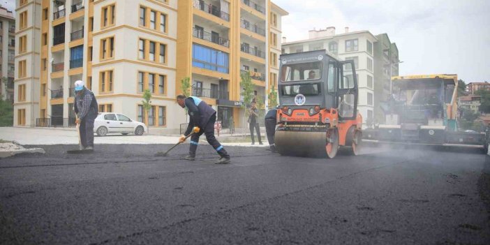 Battalgazi Belediyesi yol çalışmalarını aralıksız sürdürüyor