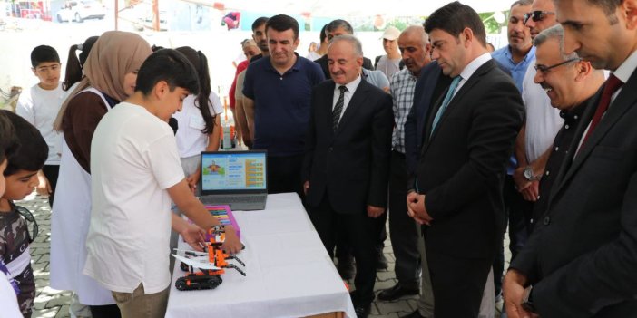 Hakkari’de Bilim Şenliği düzenlendi