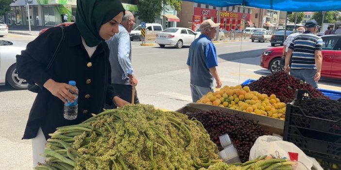 Sezonun son uçkunları tezgâhlarda yerini aldı