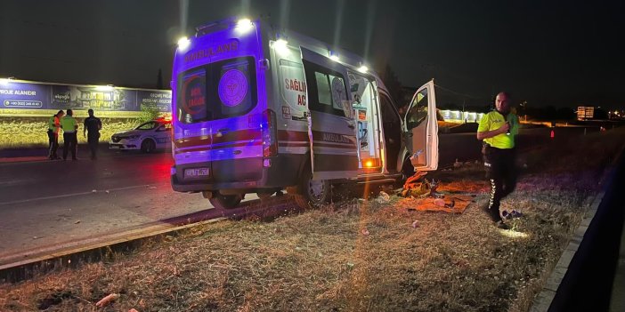 Malatya'da kontrolden çıkan ambulans refüje çıktı: 4 kişi yaralandı