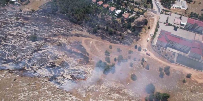 Adıyaman’da çıkan yangında meyve ağaçları zarar gördü