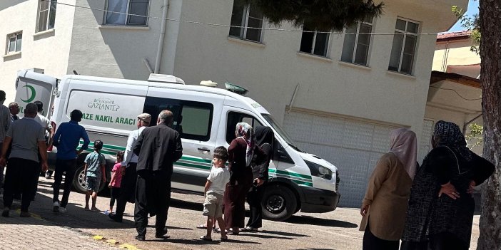 Gaziantep'te kocası tarafından öldürülen kadının cenazesi yakınlarına teslim edildi