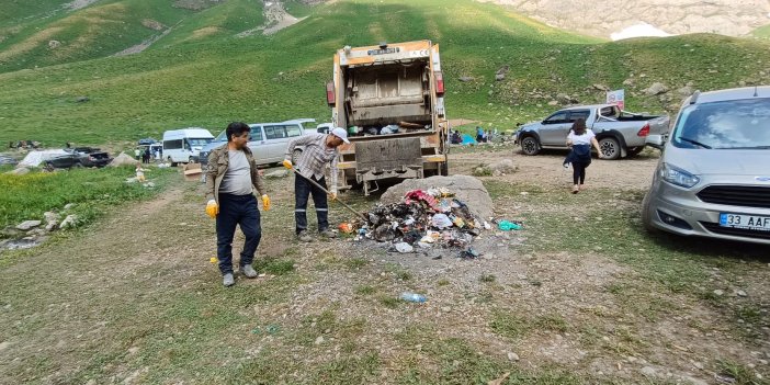 Hakkari'de Cennet Cehennem Vadisi çöpten temizlendi