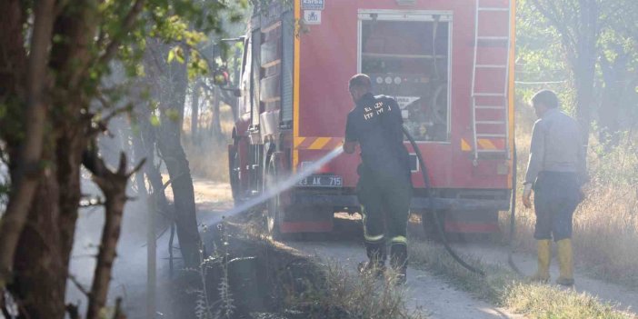 Elazığ’da örtü ve bahçe yangını korkuttu