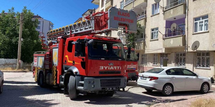 Elazığ’da binanın havalandırma boşluğunda yangın çıktı