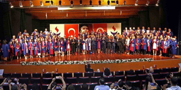 SANKO Üniversitesi Tıp Fakültesinde mezuniyet coşkusu