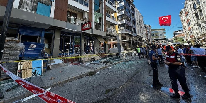 İzmir'de bir lokantada patlama meydana geldi, 4 kişi yaşamını kaybetti