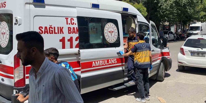 Adıyaman'da devrilen motosikletin sürücüsü yaralandı