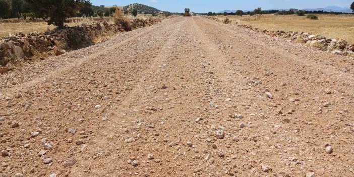 Diyarbakır’da kırsal mahallelerde yollar yeniden yapılıyor