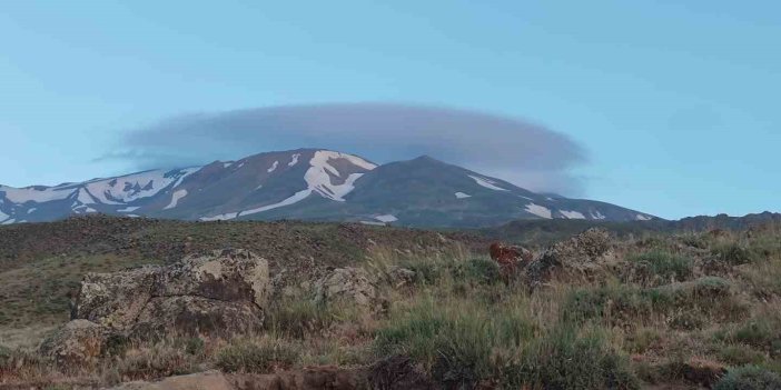 Süphan Dağı’nda mercek bulutu oluştu