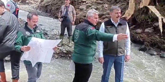 Vali Mustafa Çiftçi, Tekman’da sel yaşanan mahallelerde incelemeler yaptı