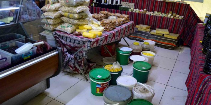 Diyarbakır’da el konulan 1 ton 200 kilogram gıda imha edildi
