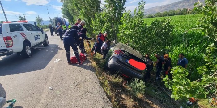 Erzincan’da araç içerisinde sıkışan yaralı kişi AFAD ekiplerince kurtarıldı