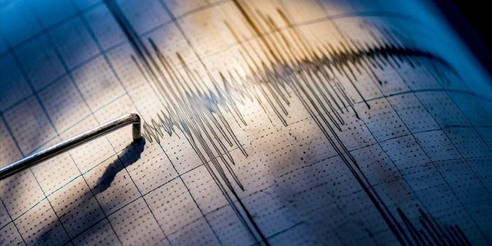 Karlıova'da 4.2 şiddetinde deprem yaşandı