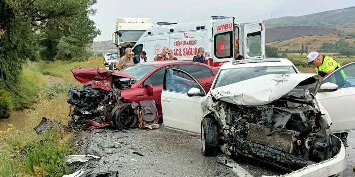 Erzincan’da trafik kazası: 4 kişi yaralandı