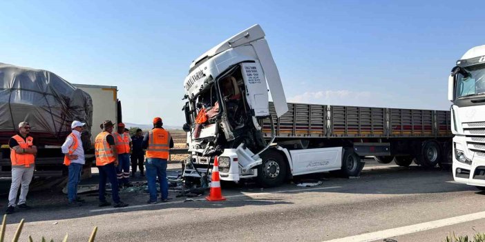 TAG Otoyolu’nda zincirleme kaza: 1 ölü, 6 yaralı