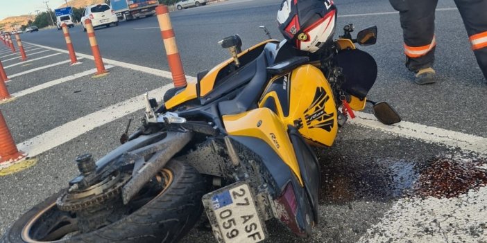 Otomobil ile motosiklet çarpıştı: 2 kişi yaralandı