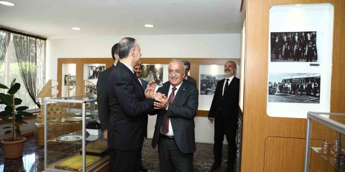 İran İslam Cumhuriyeti Ankara Büyükelçisi Zadeh, Atatürk Üniversitesini ziyarette bulundu