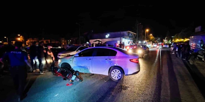 Antep'te otomobil ile motosiklet çarpıştı: 2 yaralı