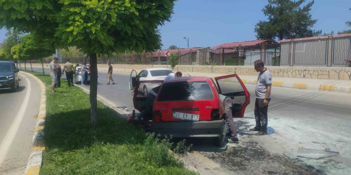 Van’da trafik kazası: 2 kişi yaralandı