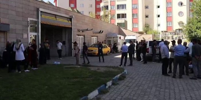 Erzurum'da ambulansla görev dönüşü kaza yapan araç şoförü ve hemşirenin vefatı mesai arkadaşlarını hüzne boğdu