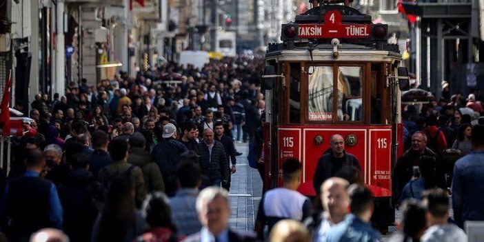 Türkiye'nin kadın nüfusu 2026 yılında erkekleri geçecek