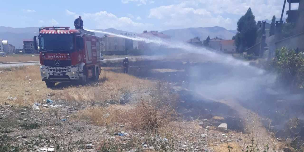 Güngör Mahallesi'nde çıkan anız yangını büyümeden söndürüldü